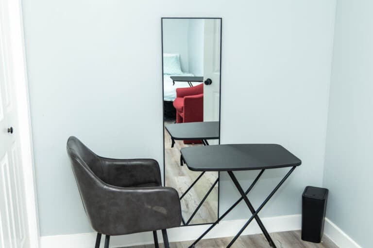 Private Suite Study & Vanity Nook